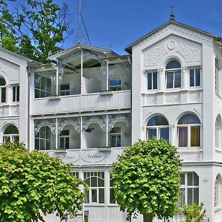 Apartment Ferienappartement Jasmund 18 *